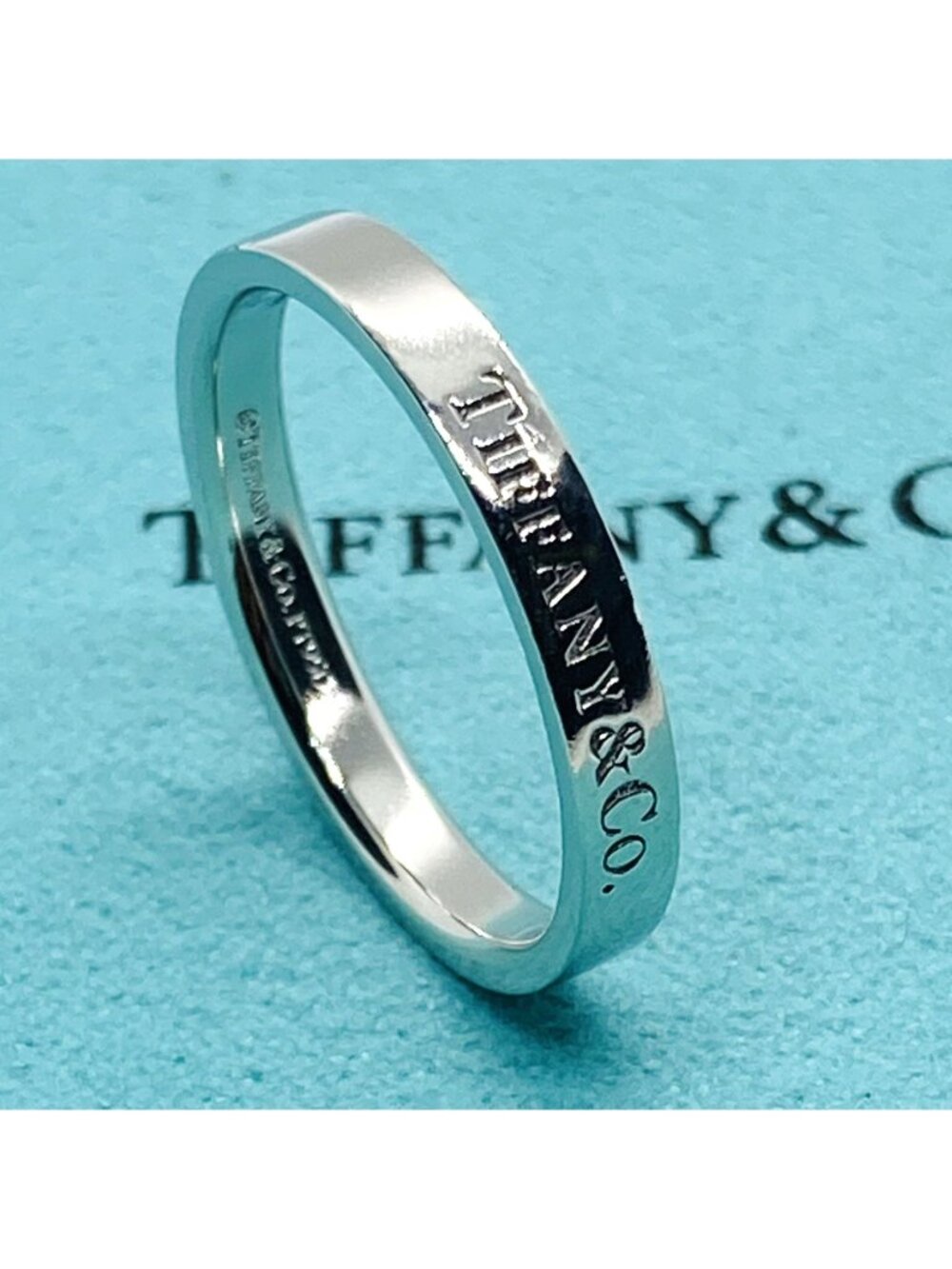 Tiffany & Co T&Co Platinium 950 Band 3mm Wide  Size 8.25
